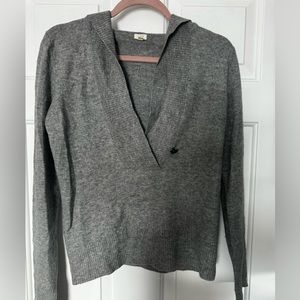 Women’s J Crew small light weight sweater with hood